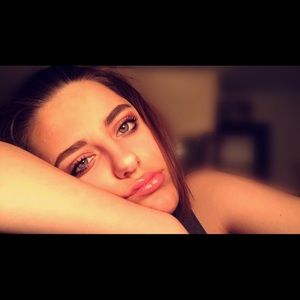 Meet your Posher, Sophia